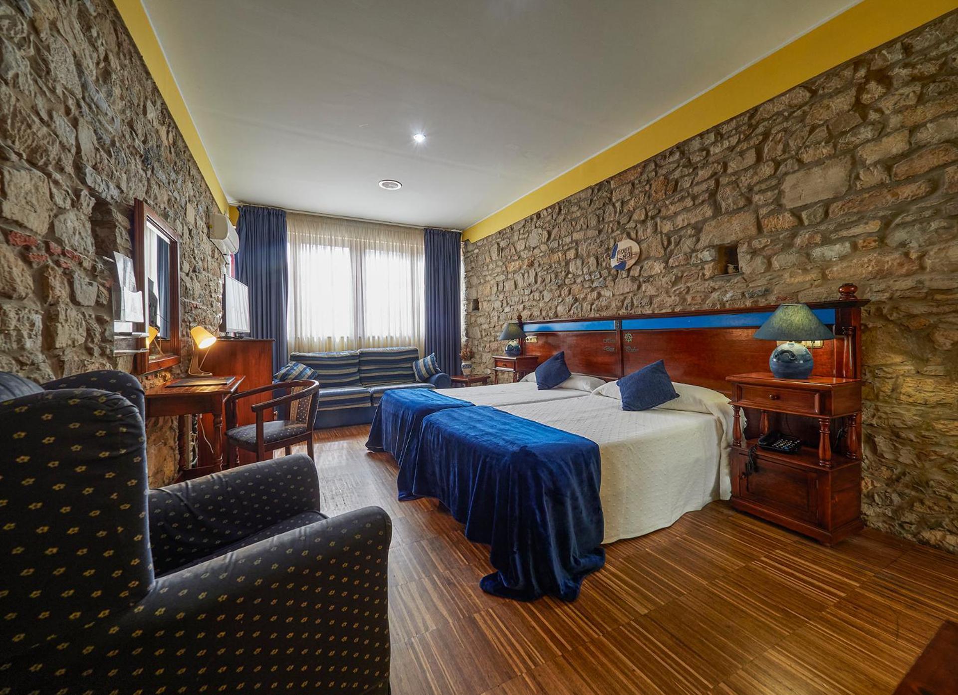 Don Pedro Hotel Avilés Buitenkant foto